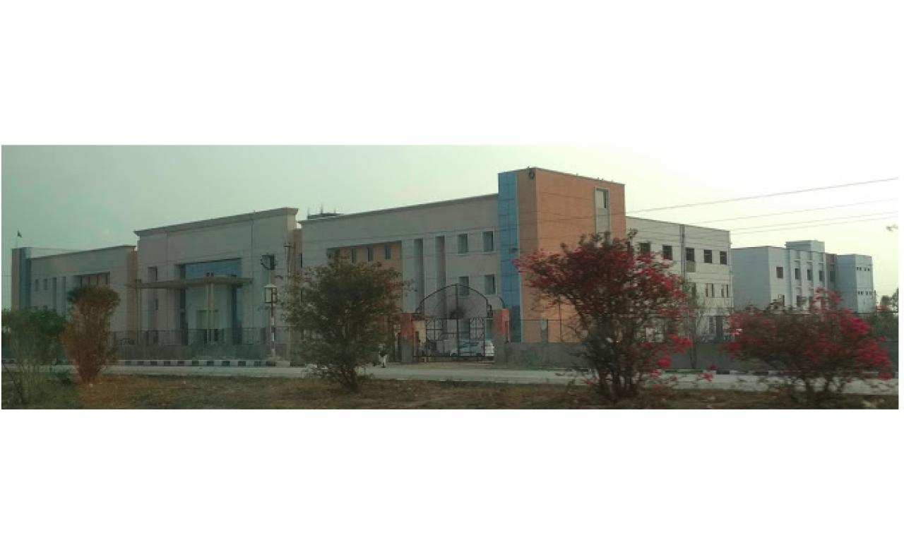  Shri Dhanwantri Ayurvedic Medical College & Research Centre, Mathura