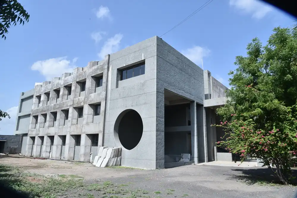 Murlidhar Ayurved College Rajkot